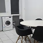 Lejlighed Executive 2br Spacious , Center, 2 Balconies, Ideal Business - Supercentro! *