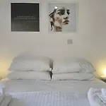 Executive 2br Spacious , Center, 2 Balconies, Ideal Business - Supercentro! דירה