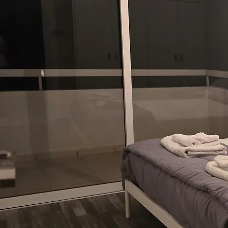 Executive 2br Spacious , Center, 2 Balconies, Ideal Business - Supercentro! Apartment Limassol