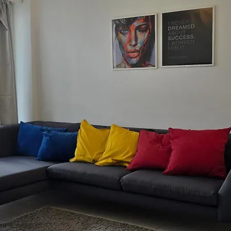 Executive 2br Spacious , Center, 2 Balconies, Ideal Business - Supercentro! Διαμέρισμα *