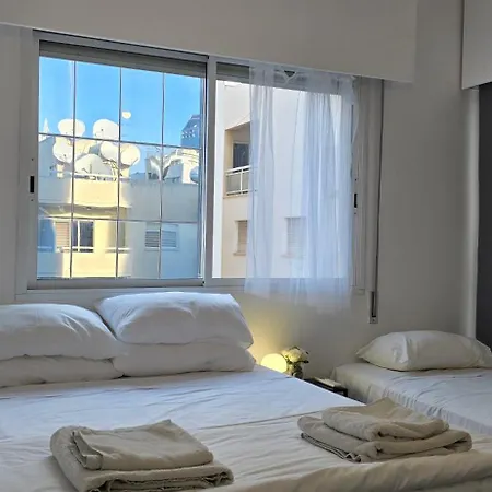 Apartamento Executive 2br Spacious , Center, 2 Balconies, Ideal Business - Supercentro!