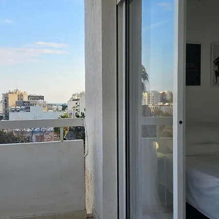 Executive 2br Spacious , Center, 2 Balconies, Ideal Business - Supercentro! Apartamento