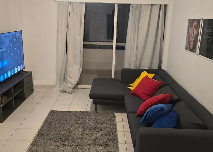 Executive 2br Spacious , Center, 2 Balconies, Ideal Business - Supercentro! * Limassol