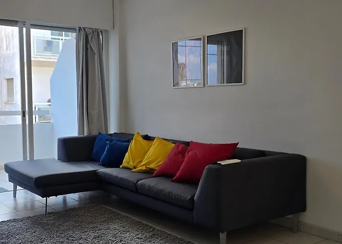 Executive 2br Spacious , Center, 2 Balconies, Ideal Business - Supercentro! *