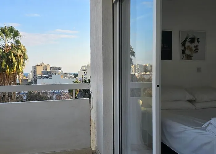 Executive 2br Spacious , Center, 2 Balconies, Ideal Business - Supercentro! Διαμέρισμα