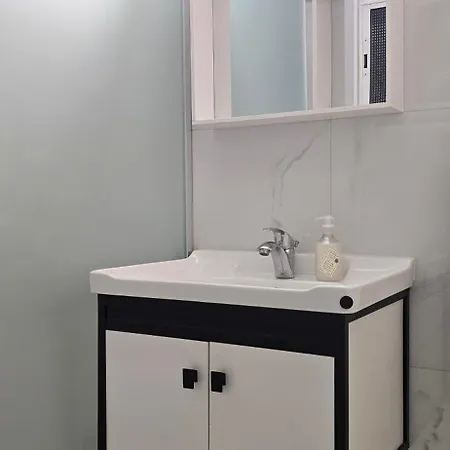 Appartamento Executive 2br Spacious , Center, 2 Balconies, Ideal Business - Supercentro!
