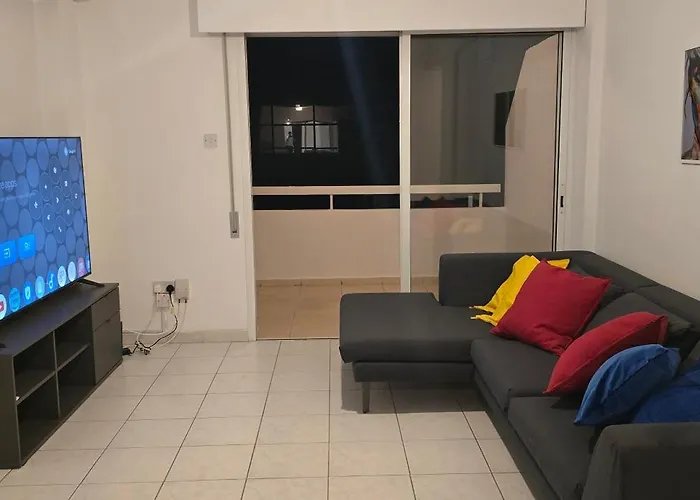 Executive 2br Spacious , Center, 2 Balconies, Ideal Business - Supercentro! Lägenhet